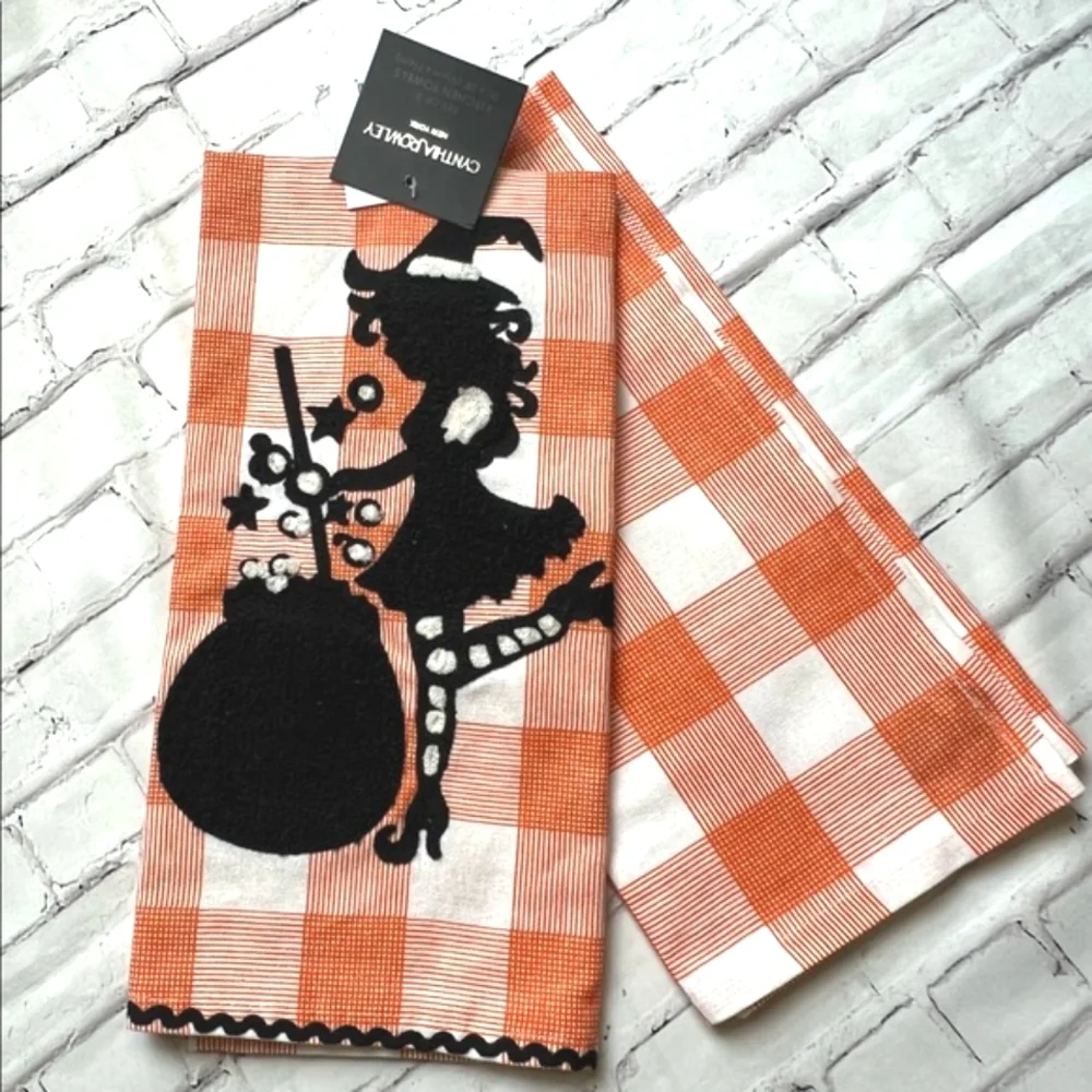 NWT Cynthia Rowley Super Sexy Witch Kitchen Towel Set Halloween Holiday
